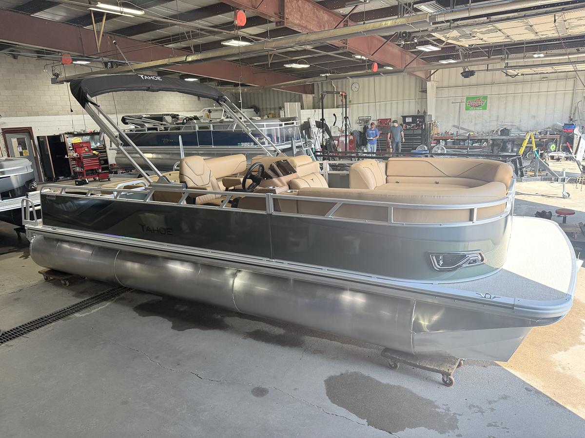 2026 Tahoe Pontoons Sport 2385 Swingback (VRB) & Honda 4-Stroke EFI