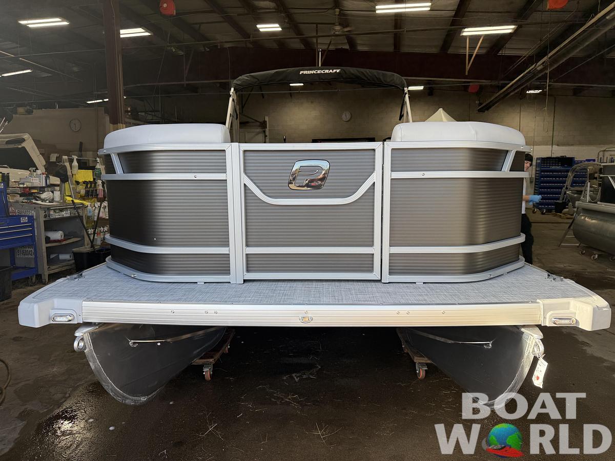 2026 Princecraft Vectra 23 RL SS Swingback Pontoon