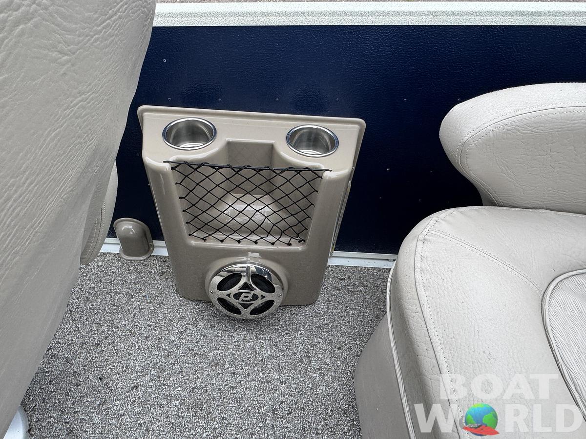 Used 2013 Premier 250 Intrigue Pontoon with 140HP Suzuki Fourstroke EFI