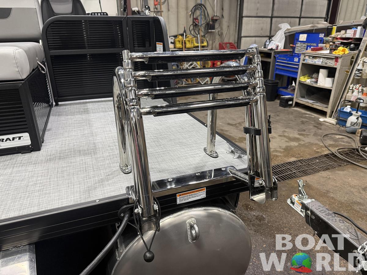 2026 Princecraft Vectra 23 RL Dinette Swingback Pontoon 