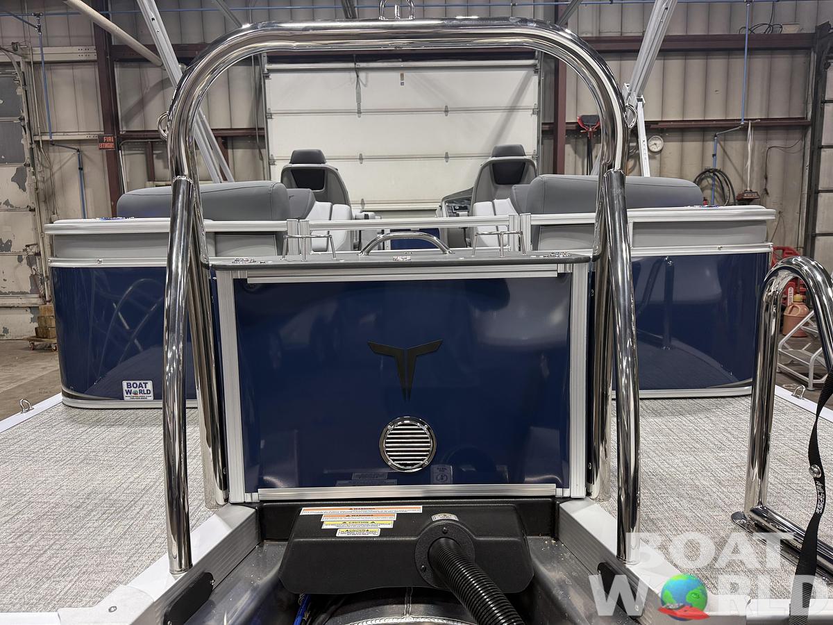 2026 Tahoe Pontoons LTZ 2385 Quad Lounge Tritoon