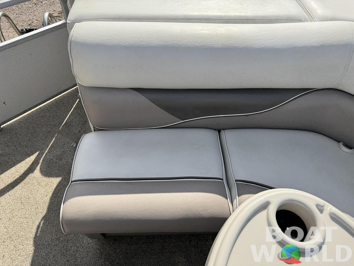 Used 2009 Premier 220 SunSpree DL Pontoon