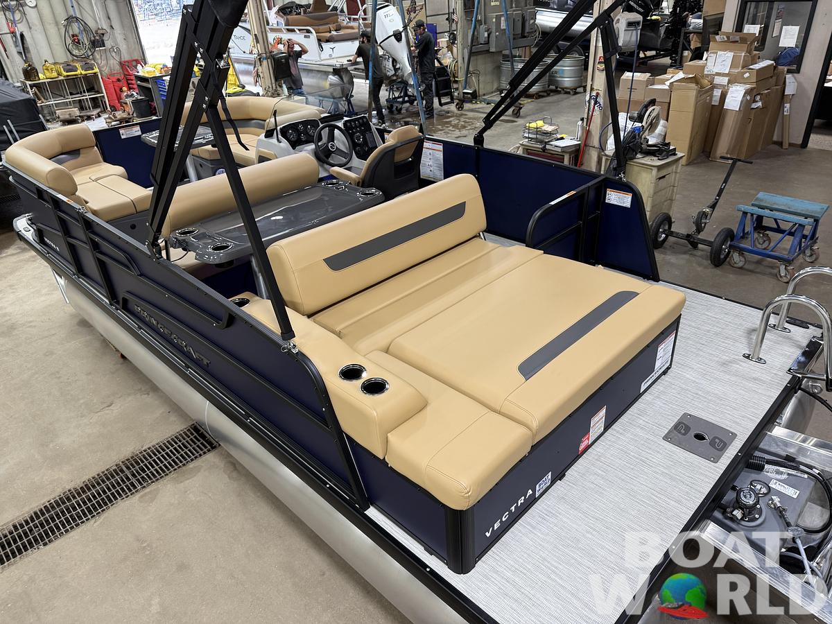 2027 Princecraft Vectra 21 RL Swingback Dinette $35495