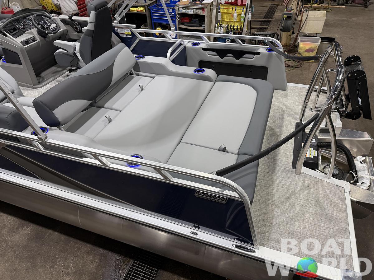 2026 Tahoe Pontoons LTZ 2385 Swingback (VRB) Tritoon