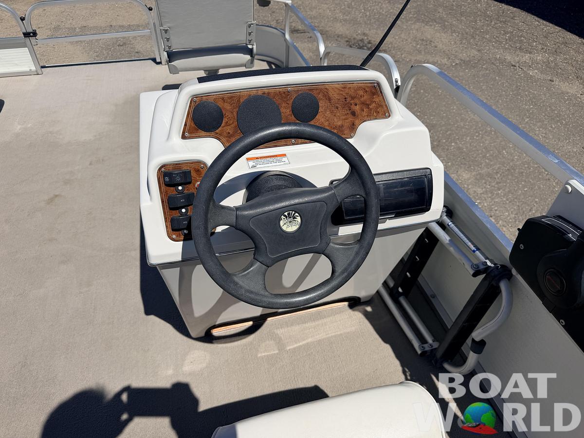 Used 2010 Palm Beach 2023 Fishmaster & 60HP Mercury 4Stroke -$12,995