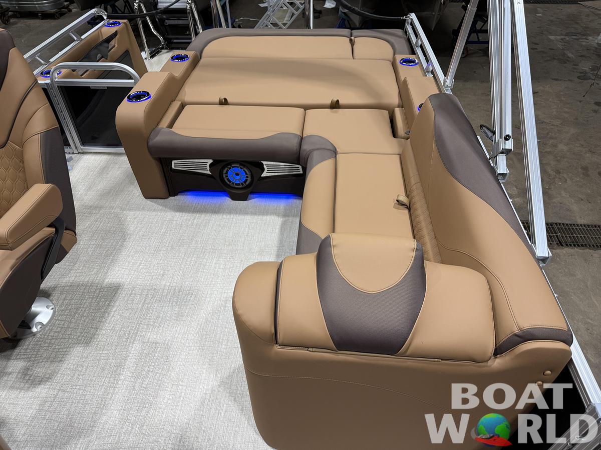 2026 Tahoe LTZ VRB Swingback Tritoon & Honda $51995