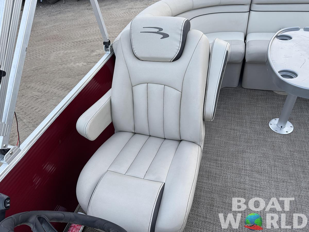 Used 2019 Bennington 21 SX Pontoon