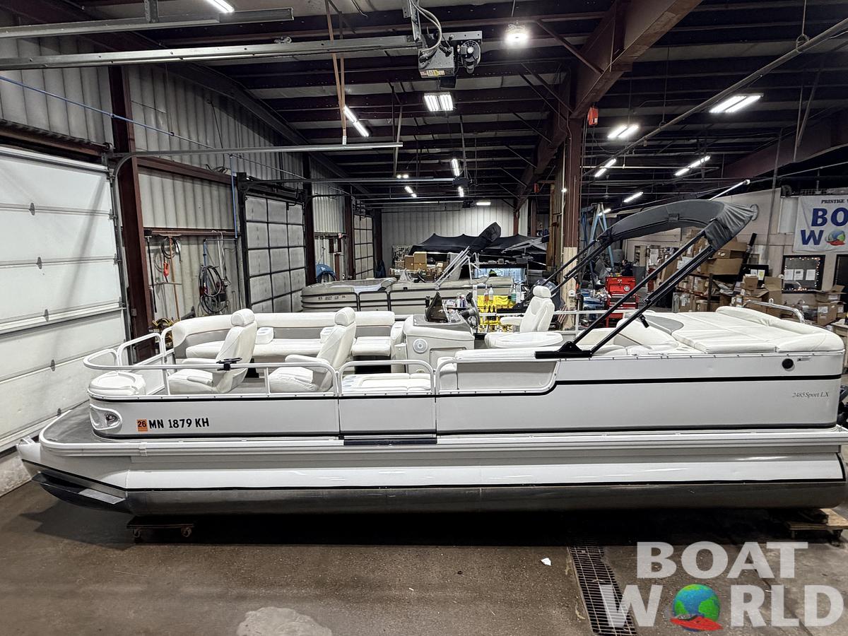 Used 2006 Crestliner 2485 Sport LX Pontoon