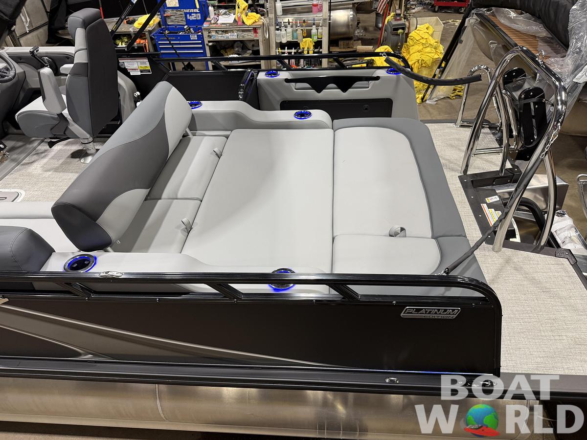 2026 Tahoe LTZ 300HP VRB 2385 Swingback Tritoon $68,995