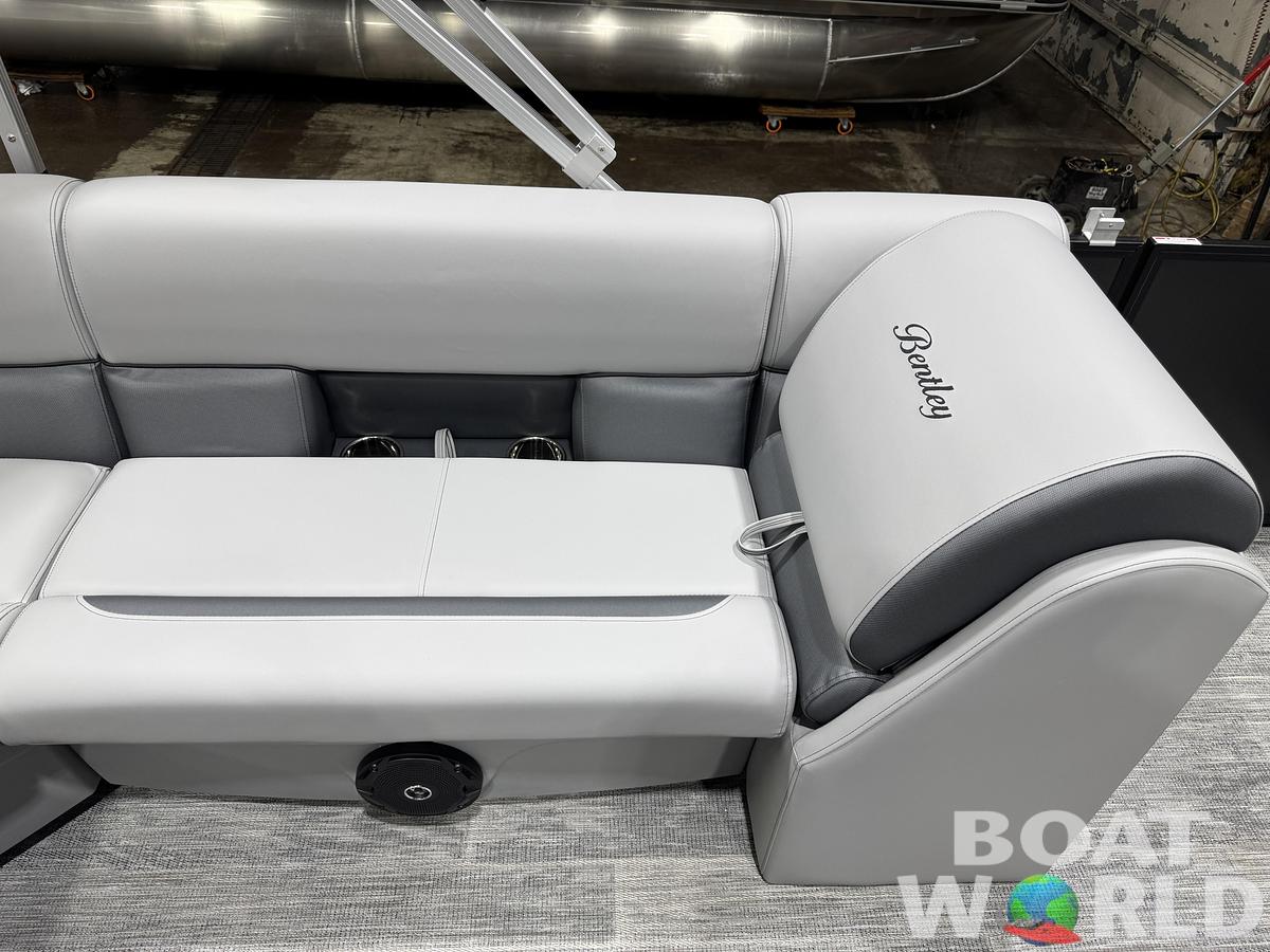 2026 Bentley Pontoons 0 LE Cruise 