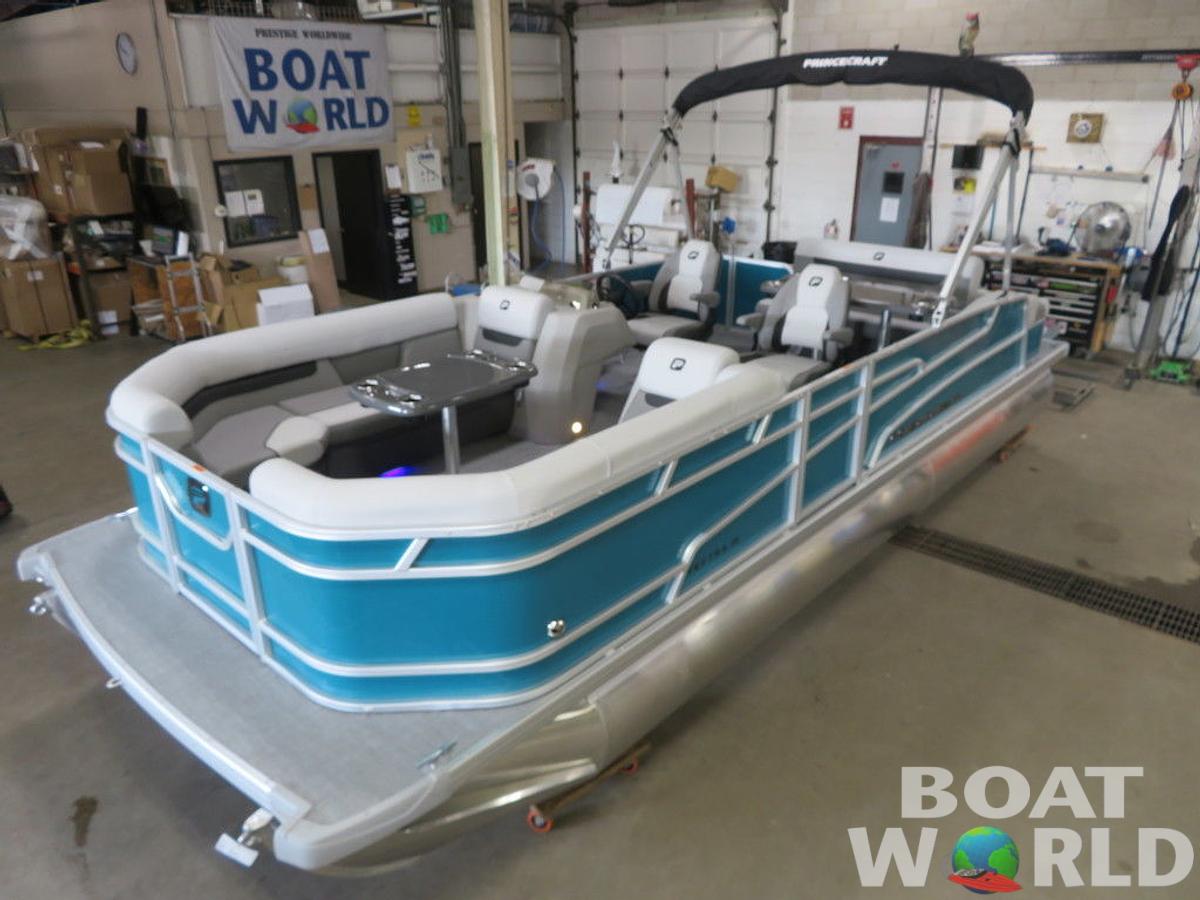 2025 Princecraft Vectra 23 RL SS Swingback Pontoon & Mercury 4-Stroke EFI