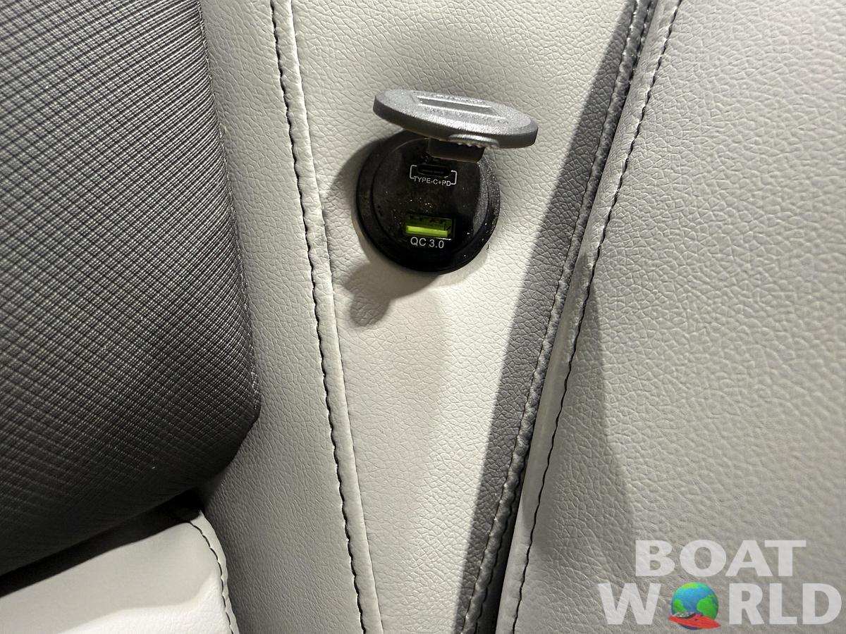 2026 Tahoe Pontoons Sport 2180 Quad Lounge