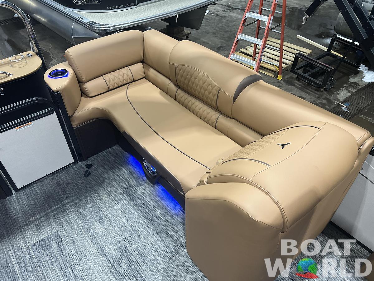 2026 Tahoe Pontoons Cascade 2385 Quad Lounge Tritoon