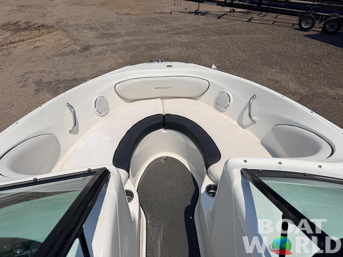 Used 2012 Sea Ray 205 Sport & 220HP 4.3L Mercruiser MPI with Tandem Axle Trailer -$15,995
