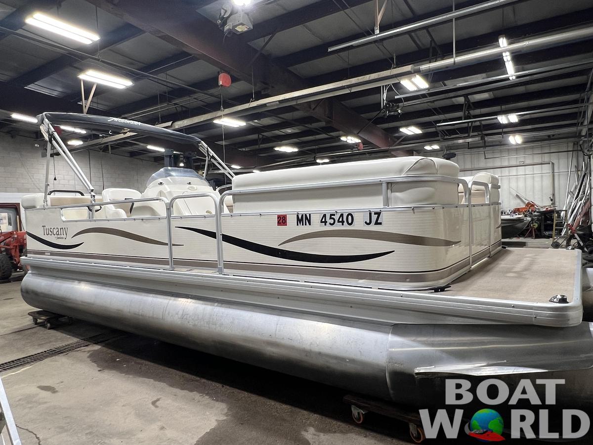 Used 2005 Sweetwater Tuscany 2286 & 40HP Yamaha 4Stroke -$12,995