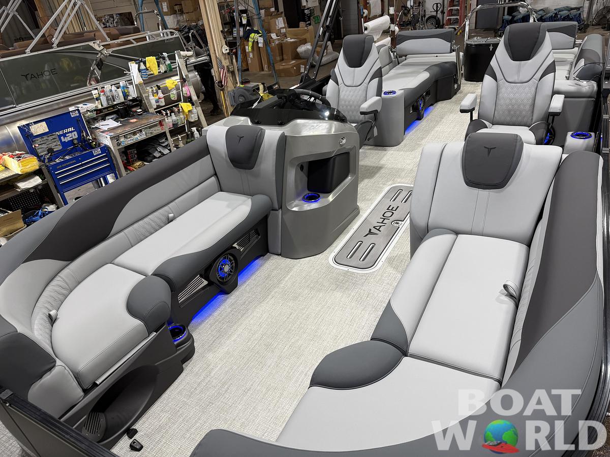 2027 Tahoe LTZ 300HP QLS 2585 Tritoon $71,995