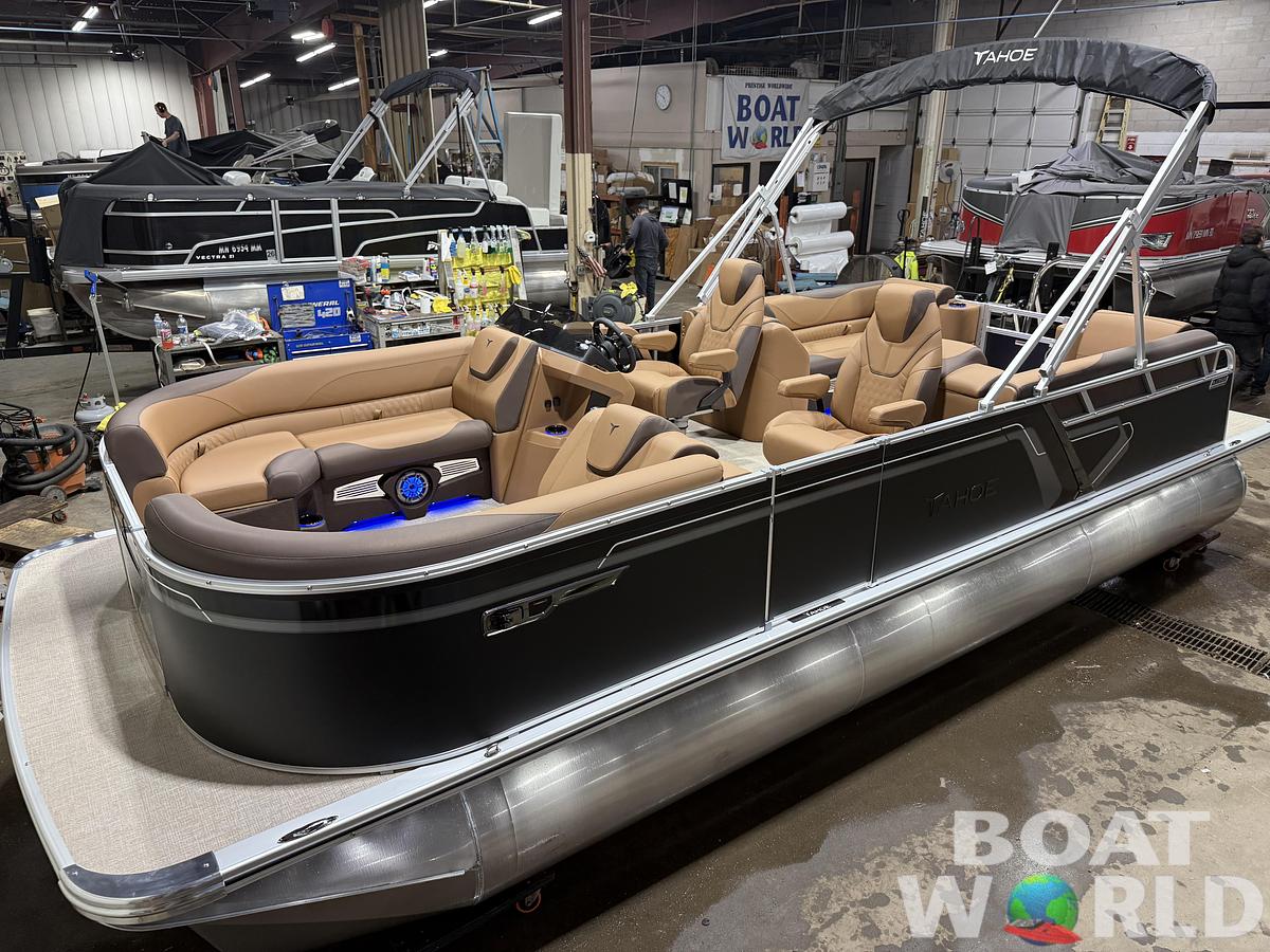 2027 Tahoe LTZ 2385 Quad Lounge & 4-Stroke $42995