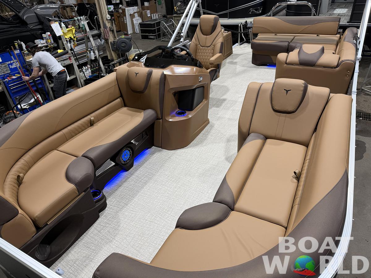 2026 Tahoe Pontoons LTZ 2385 (CRB) Cruise Rear Bench Tritoon 