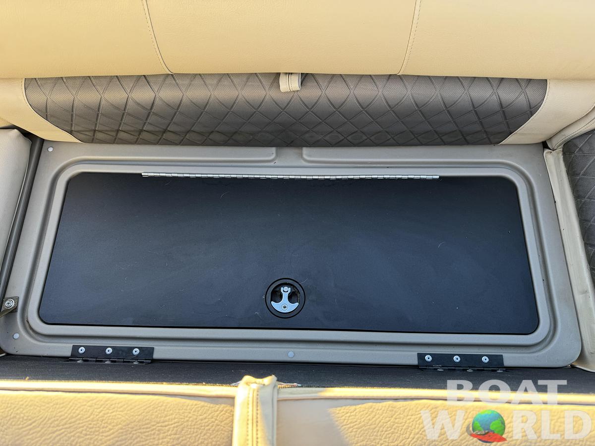 Used 2020 Sun Tracker Fishin Barge 20 DLX Pontoon