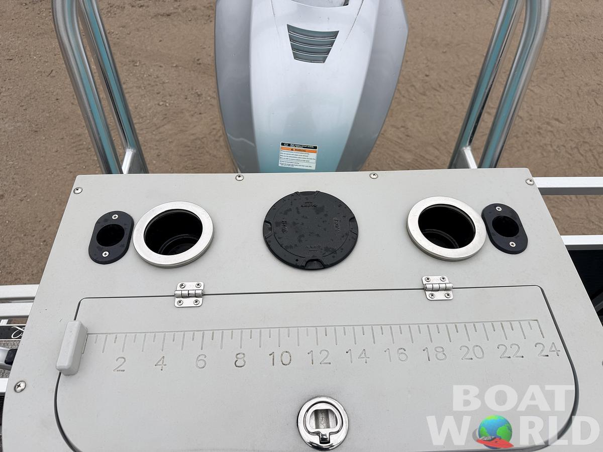 Used 2019 Qwest 822 Fish & Cruise Tritoon & 150HP Honda 4Stroke - $39,995