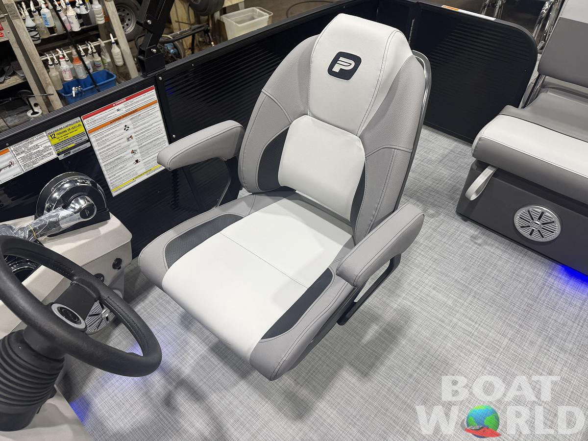 2026 Princecraft Vectra 23 RL Swingback Lounge Pontoon