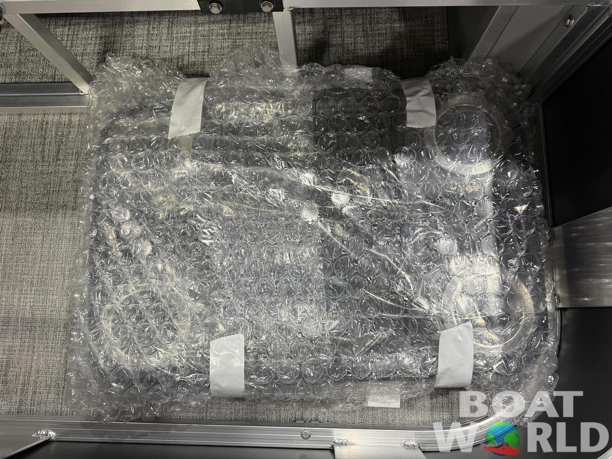 2026 Tahoe Sport VRB 2385 Swingback & 4-Stroke $34995