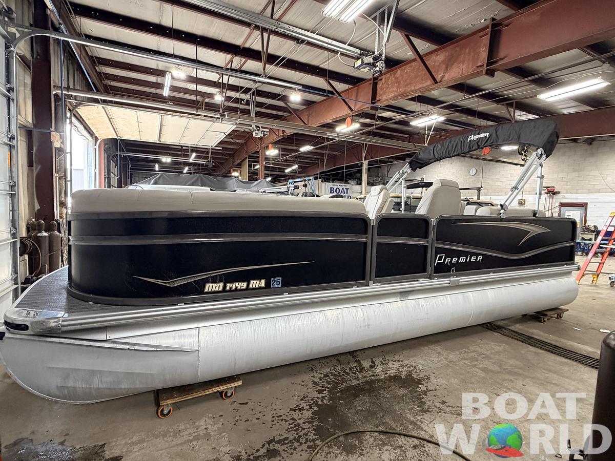 Used 2020 Premier 220 SunSation & 100HP Honda 4Stroke - $29,995