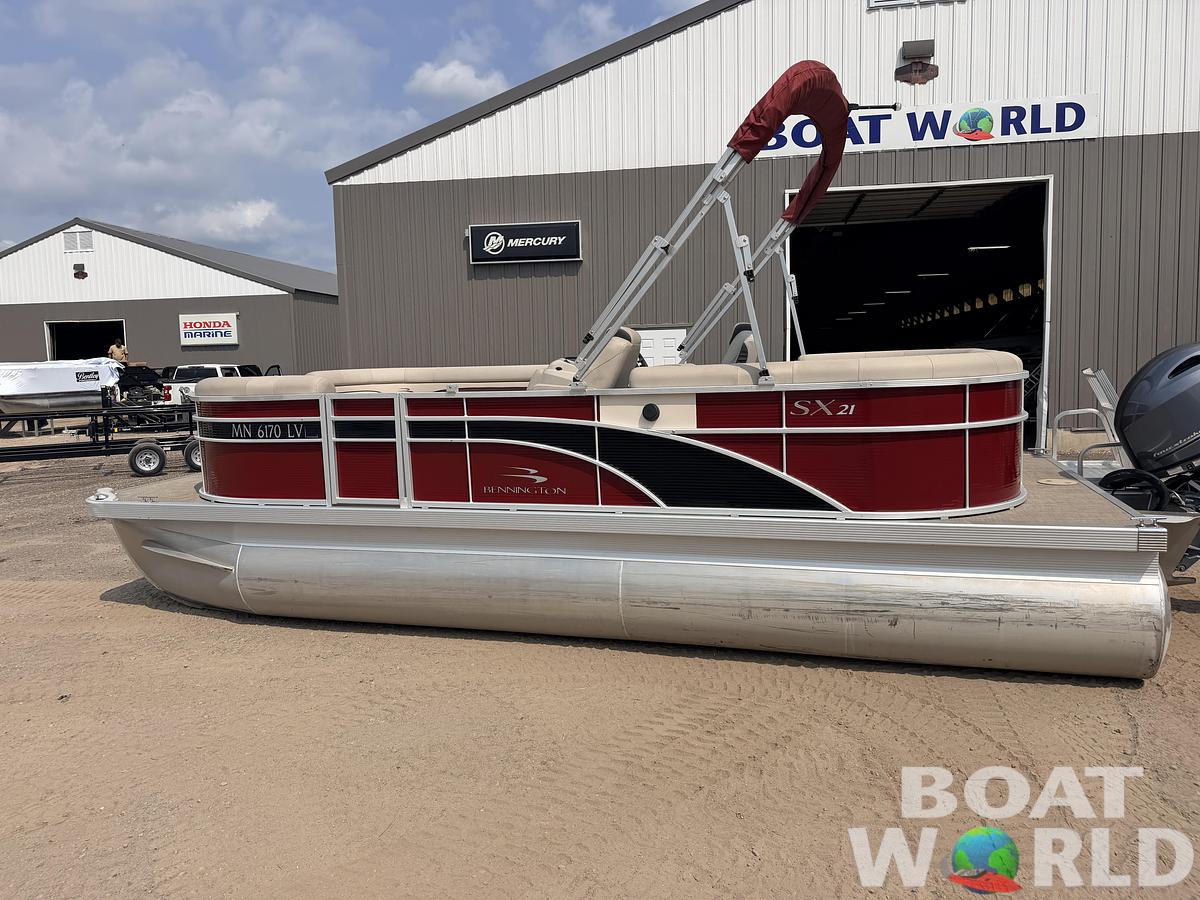 Used 2019 Bennington 21 SX Quad Lounge & Yamaha 90HP 4Stroke -$29,995