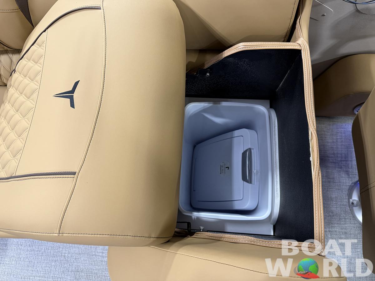 2025 Tahoe Pontoons Cascade 2385 Quad Lounge & Honda 4-Stroke EFI