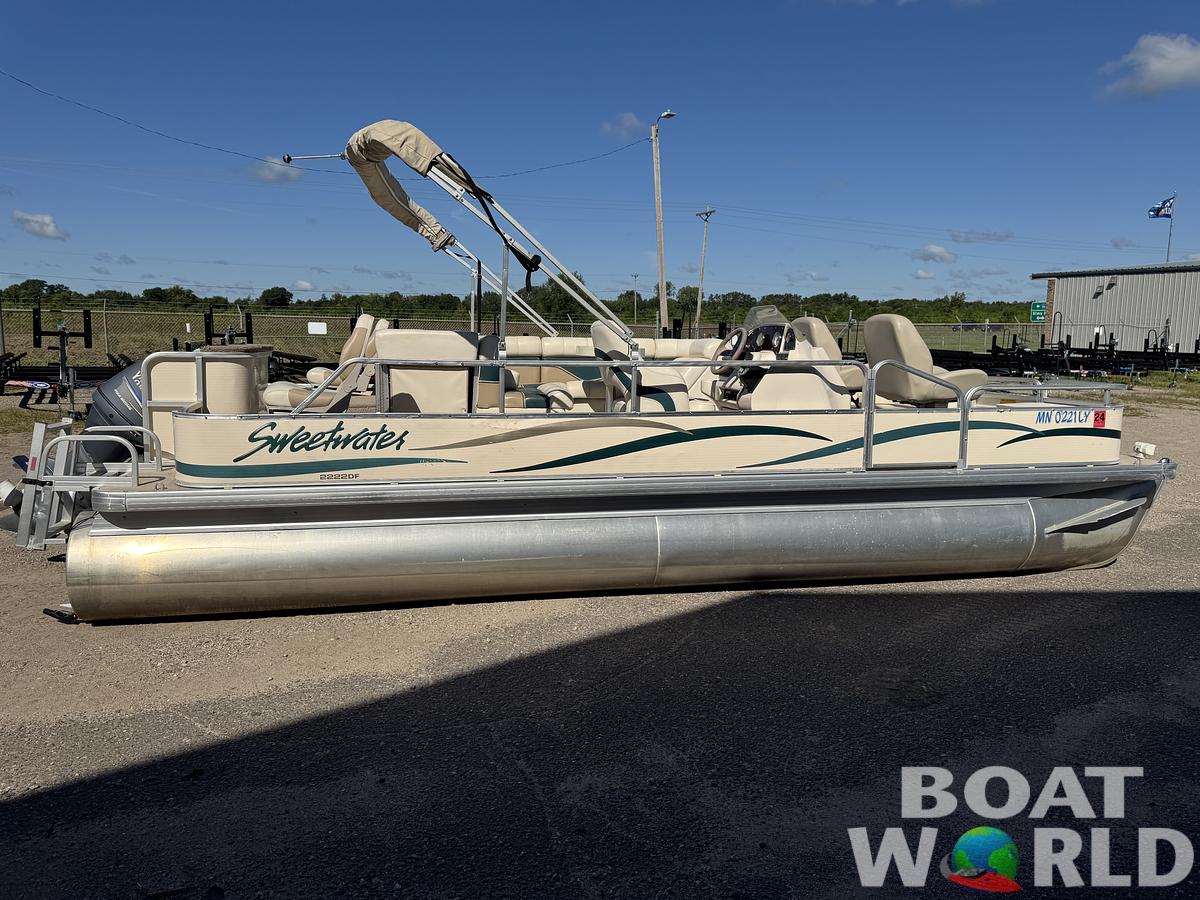 Used 2004 Sweetwater 2222 DF Pontoon