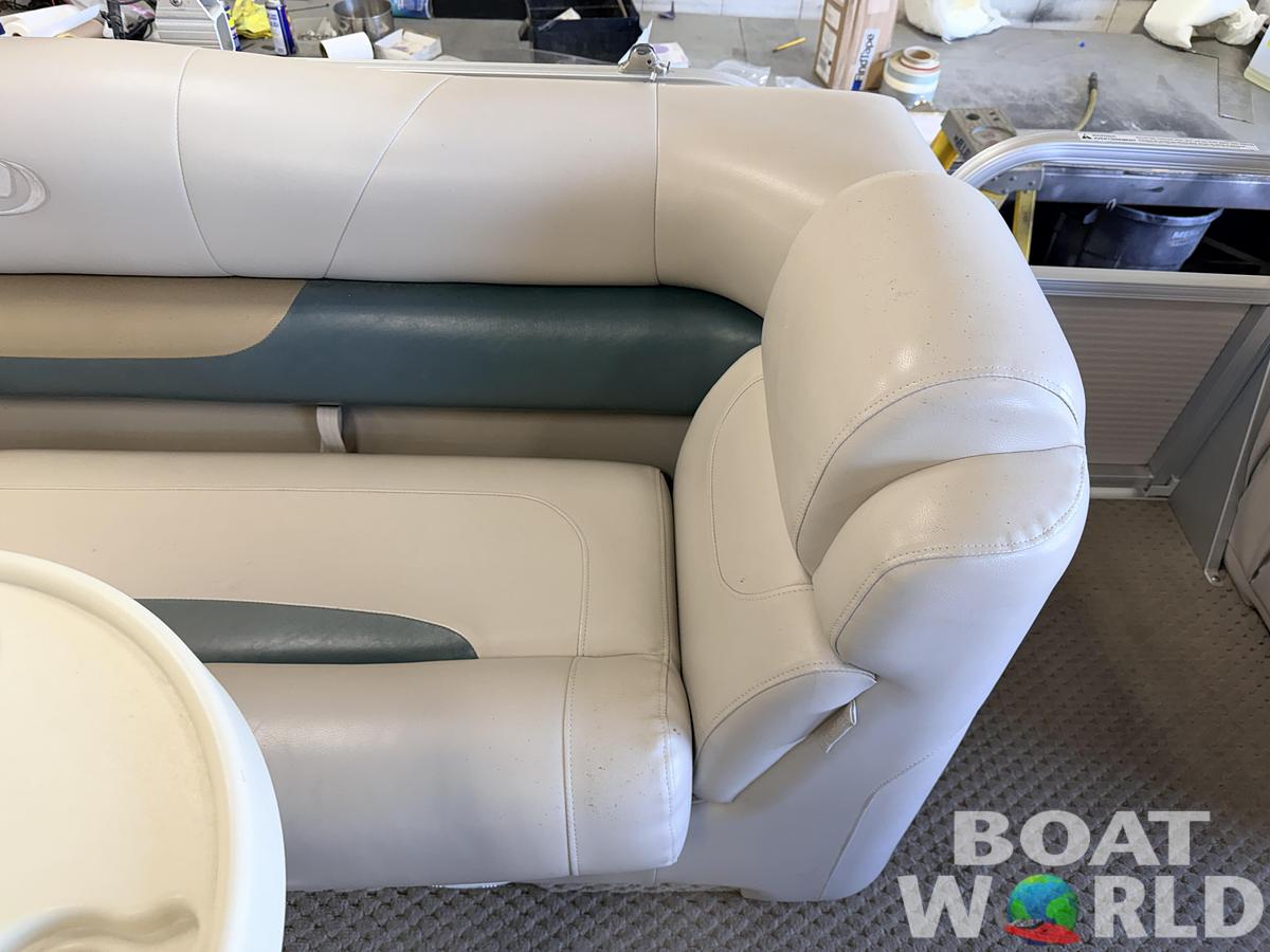 Used 2007 Princecraft  20 Versailles Pontoon & 60HP Mercury 4Stroke - $14,995