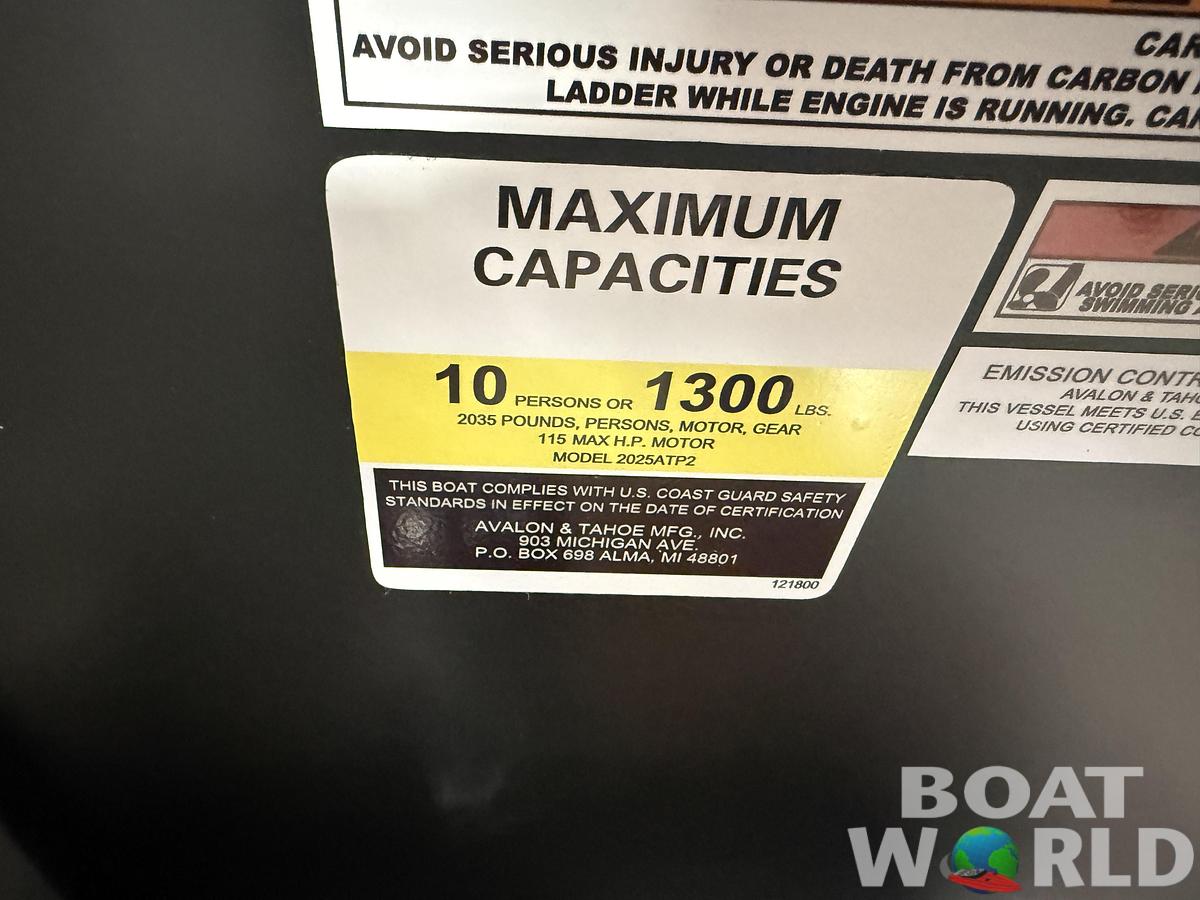 2026 Tahoe Pontoons Sport 2185 Rear Fish