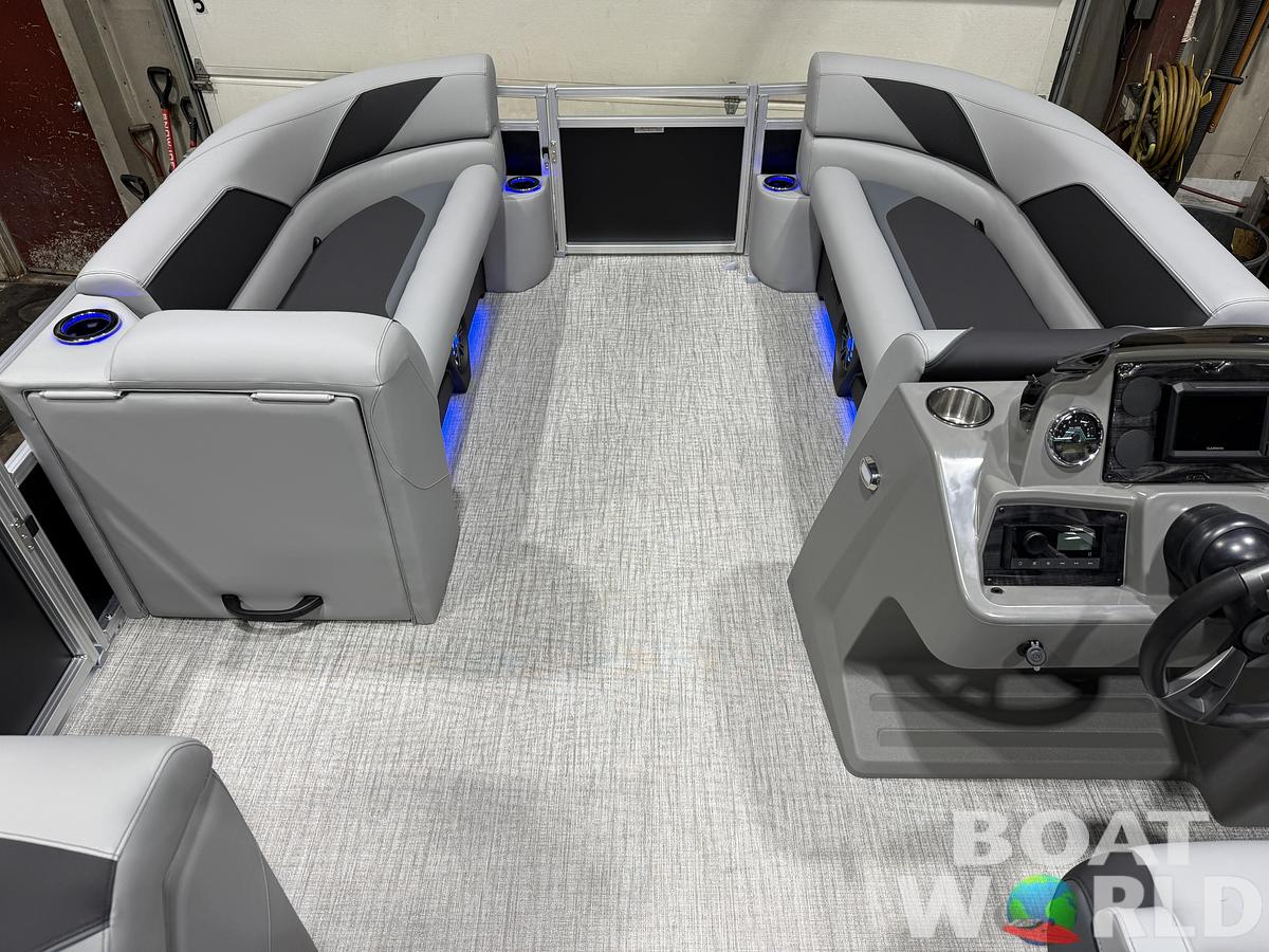 2026 Tahoe Pontoons Sport 2385 Swingback (VRB) Tritoon 