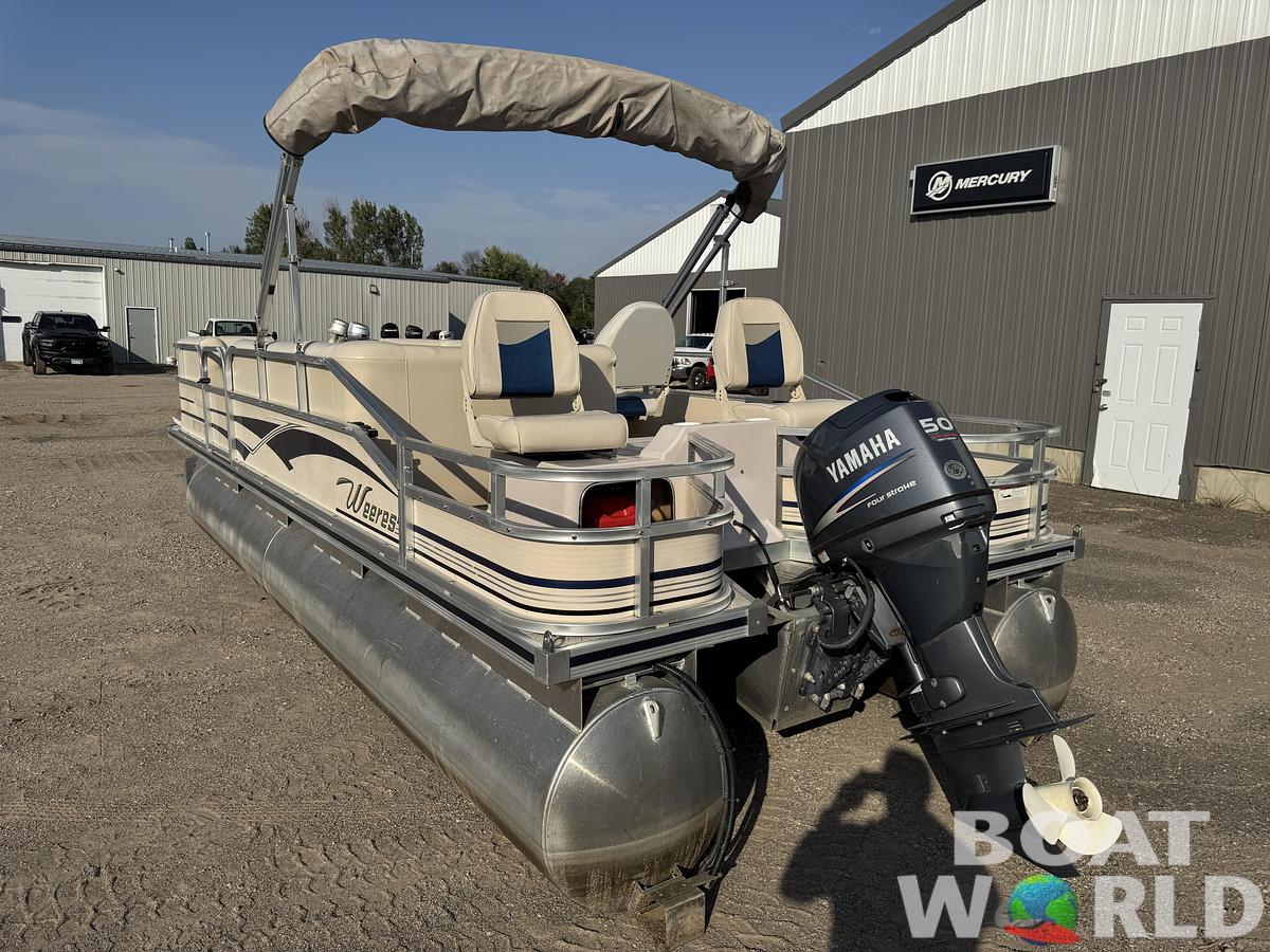 Used 2009 Weeres Family Fish Deluxe 220 Pontoon