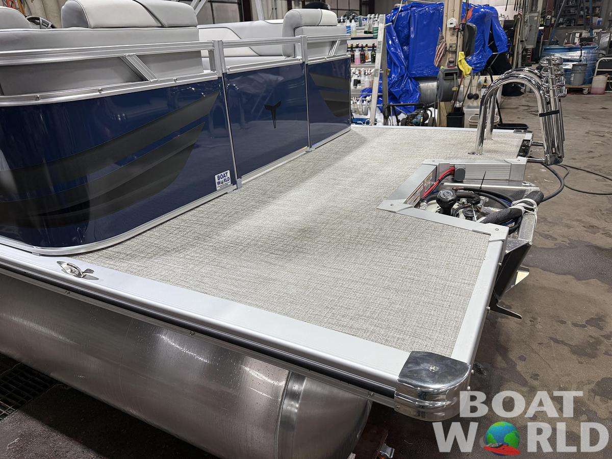 2026 Tahoe Pontoons Sport 2180 Quad Lounge 