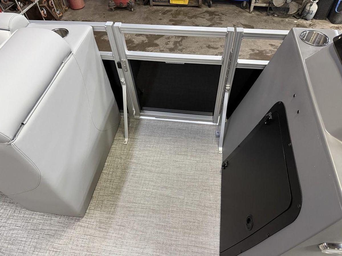 2025 Tahoe Pontoons Sport 2385 Rear Fish & Honda 4-Stroke EFI