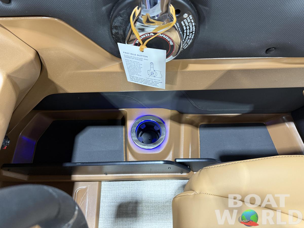 2026 Tahoe Pontoons LTZ 2385 Elite Cruise Tritoon 