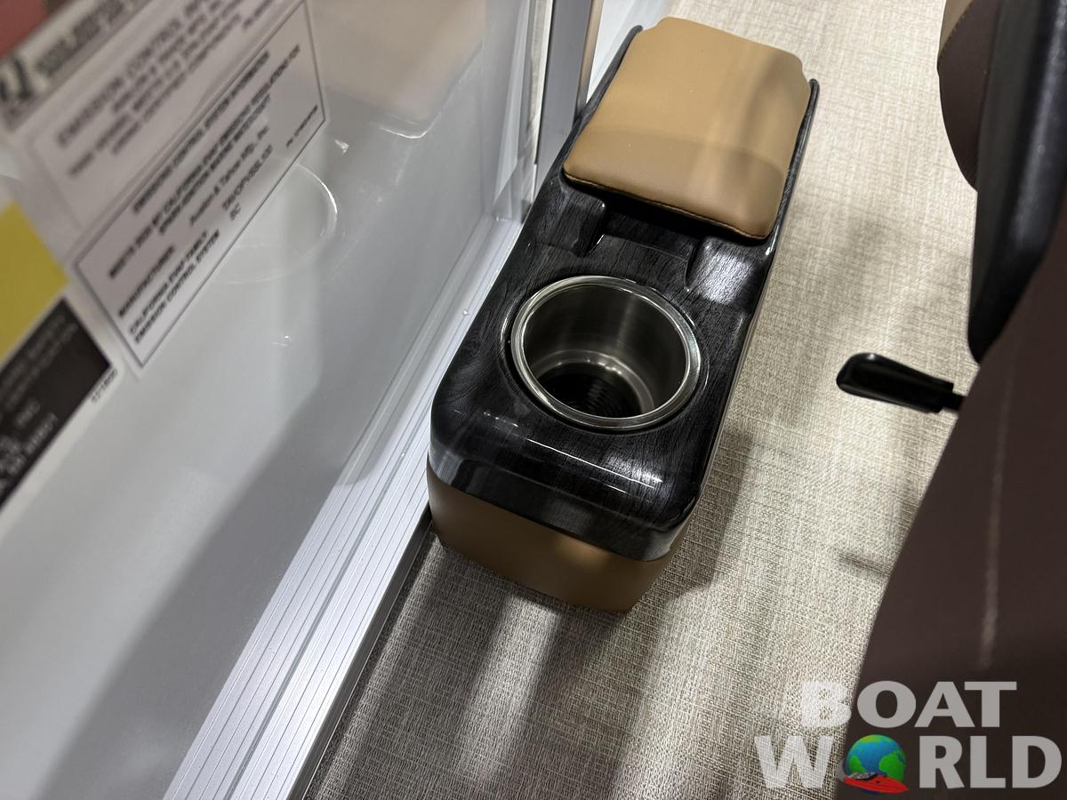 2026 Tahoe Pontoons Sport 2185 Rear Fish 