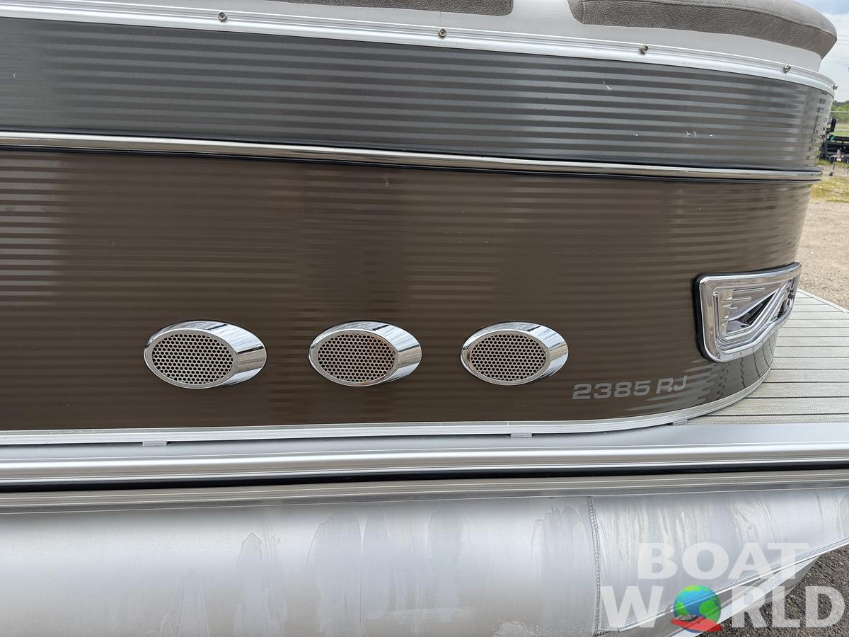 Used 2019 Tahoe Cascade 2385 RJ Pontoon