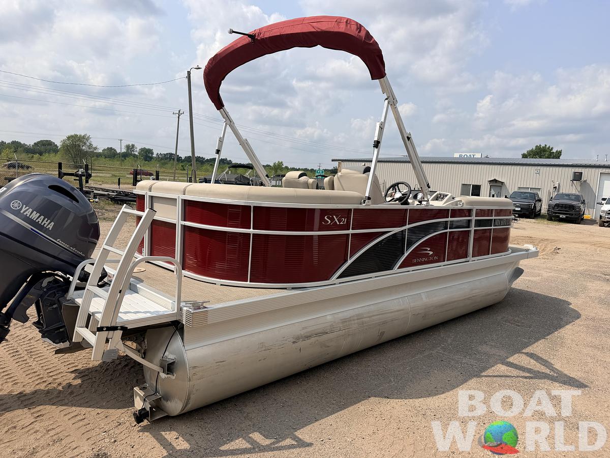 Used 2019 Bennington 21 SX Quad Lounge & Yamaha 90HP 4Stroke -$29,995