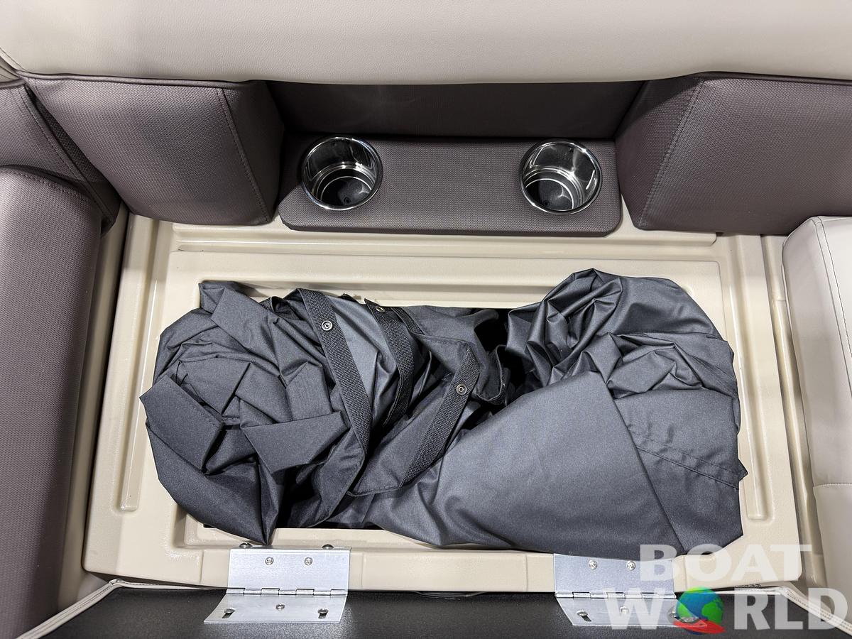 2026 Bentley Legacy 220 Navigator Quad Lounge Pontoon $36995