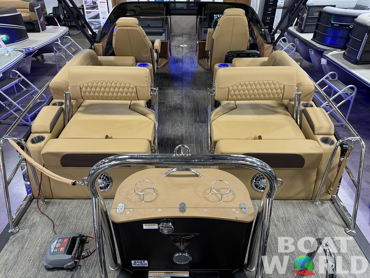 2025 Tahoe Pontoons Cascade 2385 Quad Lounge Shift Windshield Tritoon & 225HP 4-Stroke EFI