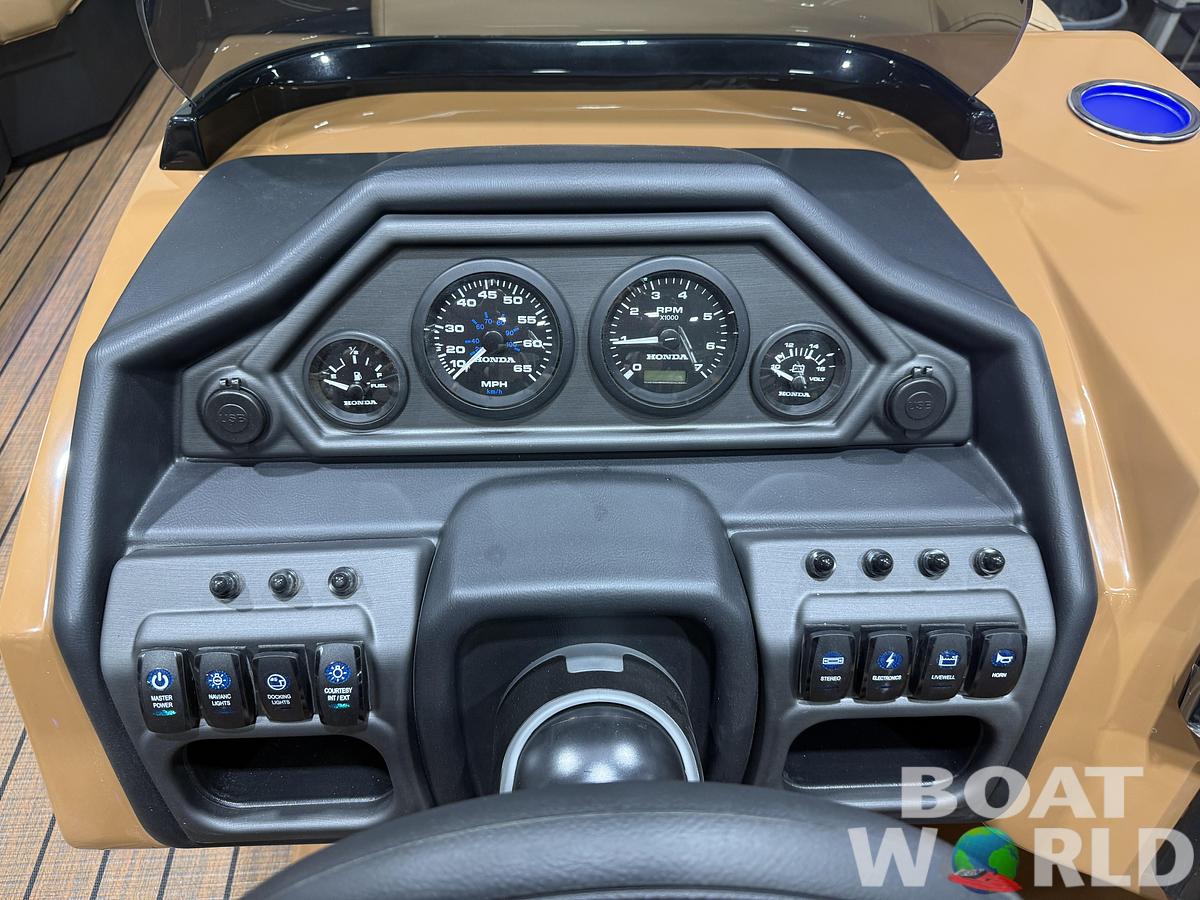 2027 Bentley Legacy 220 Swingback Pontoon & 4-Stroke Outboard $43995