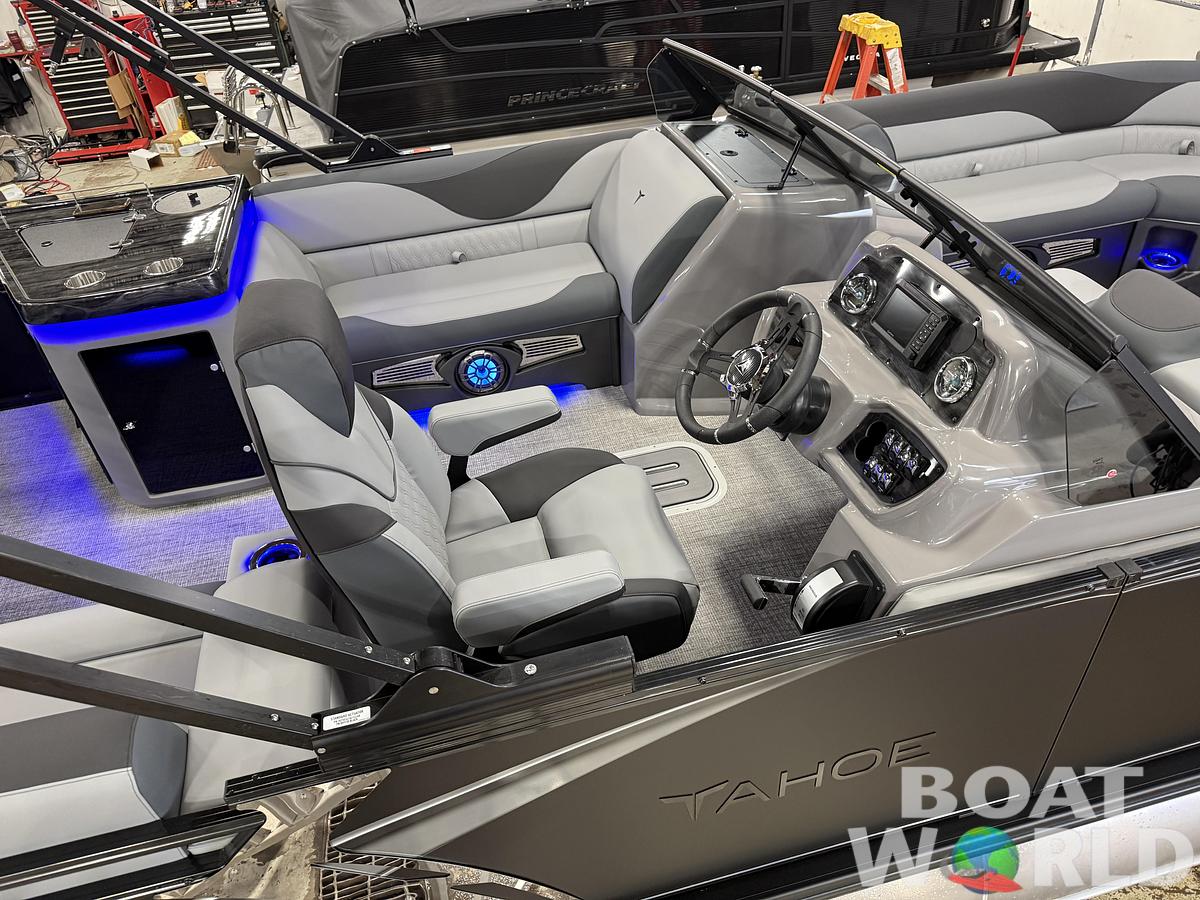 2026 Tahoe LTZ 300HP 2385 Elite Windshield $69995