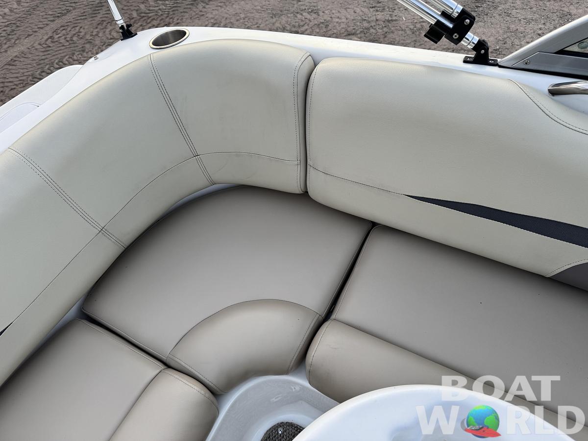 Used 2019 Hurricane SunDeck 187 with 150HP Yamaha Fourstroke EFI Outboard