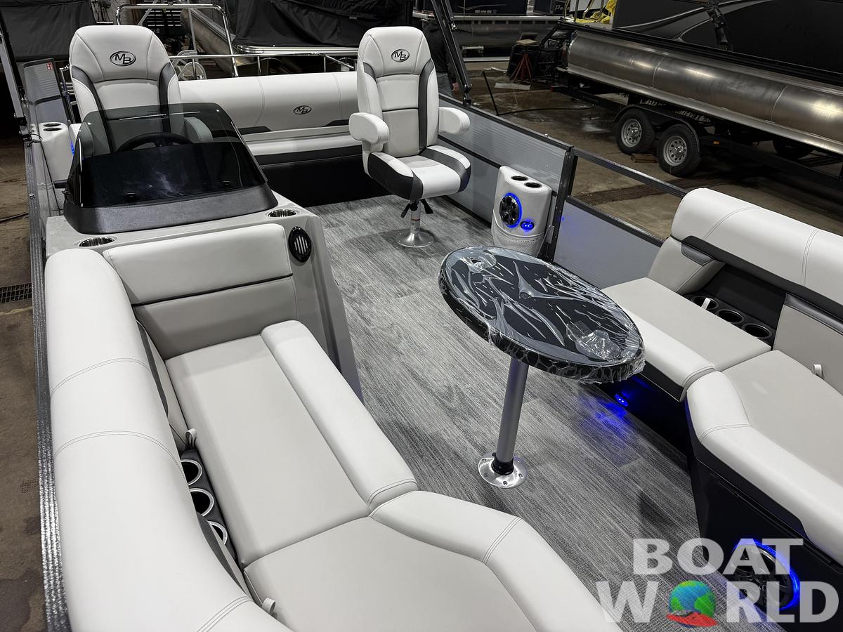 2026 Montego Bay 8522 Swingback Deluxe Pontoon