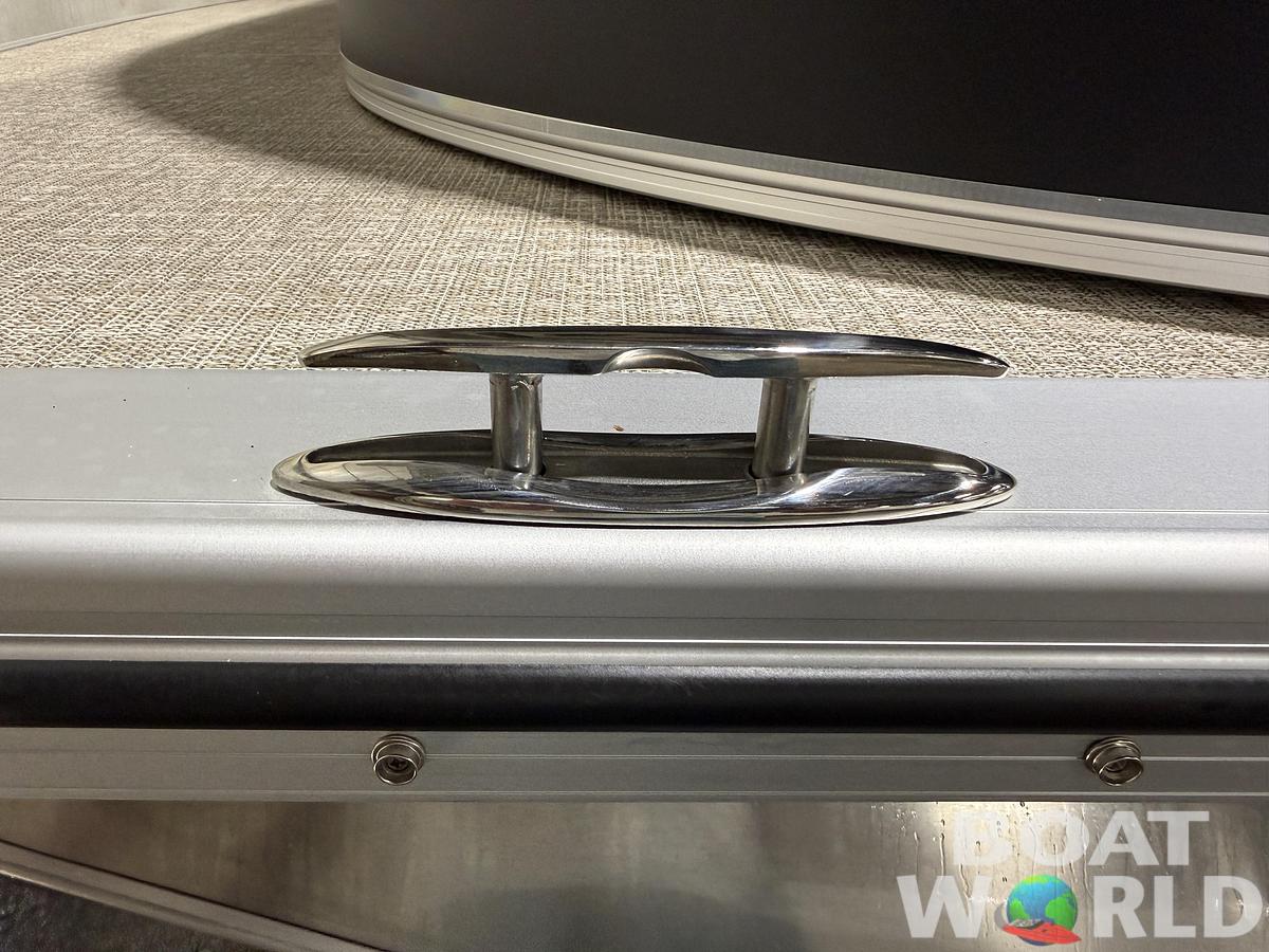 2026 Tahoe Pontoons LTZ 2385 Quad Lounge 