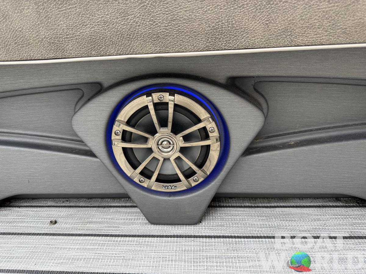 Used 2019 Tahoe Cascade 2385 RJ Pontoon