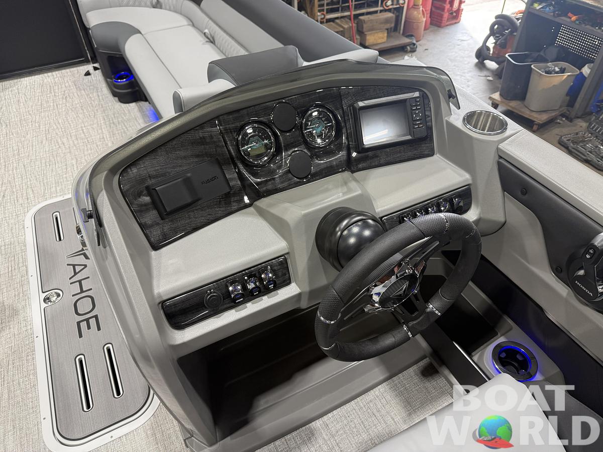 2027 Tahoe LTZ 300HP VRB 2585 Swingback Tritoon $69,995