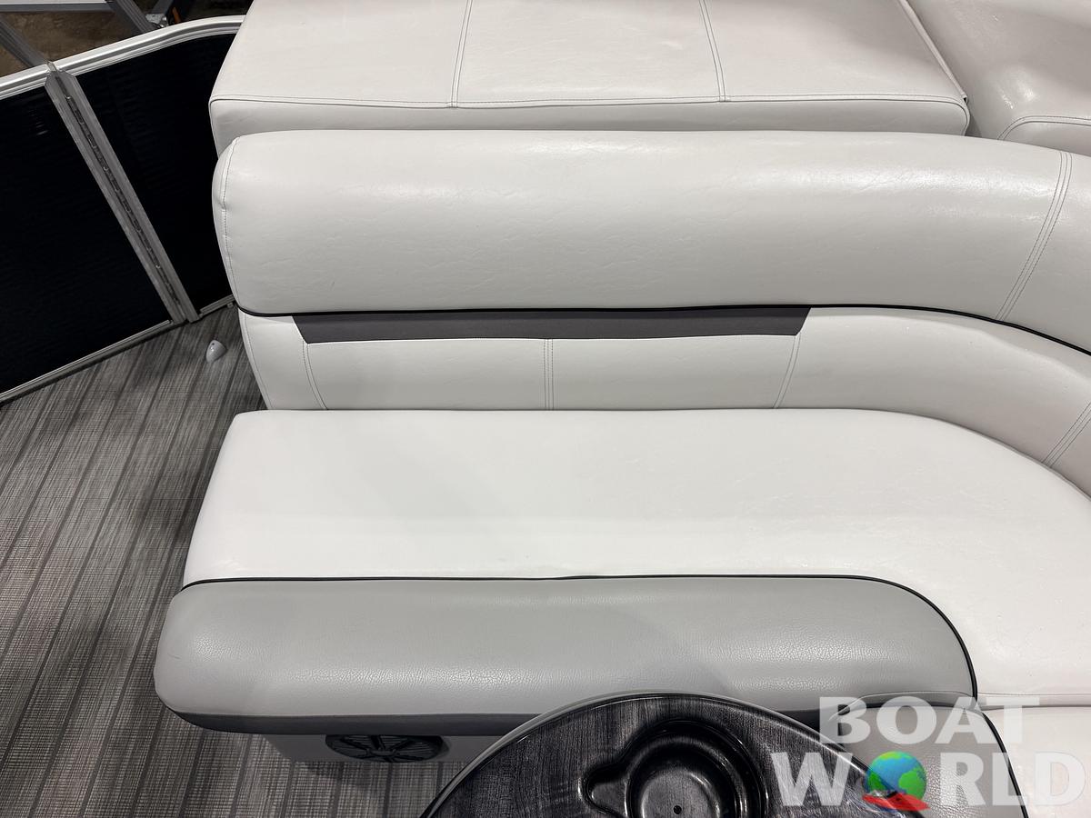 Used 2020 Sweetwater 2086 Cruise Pontoon & 70HP Suzuki 4Stroke -$25,995